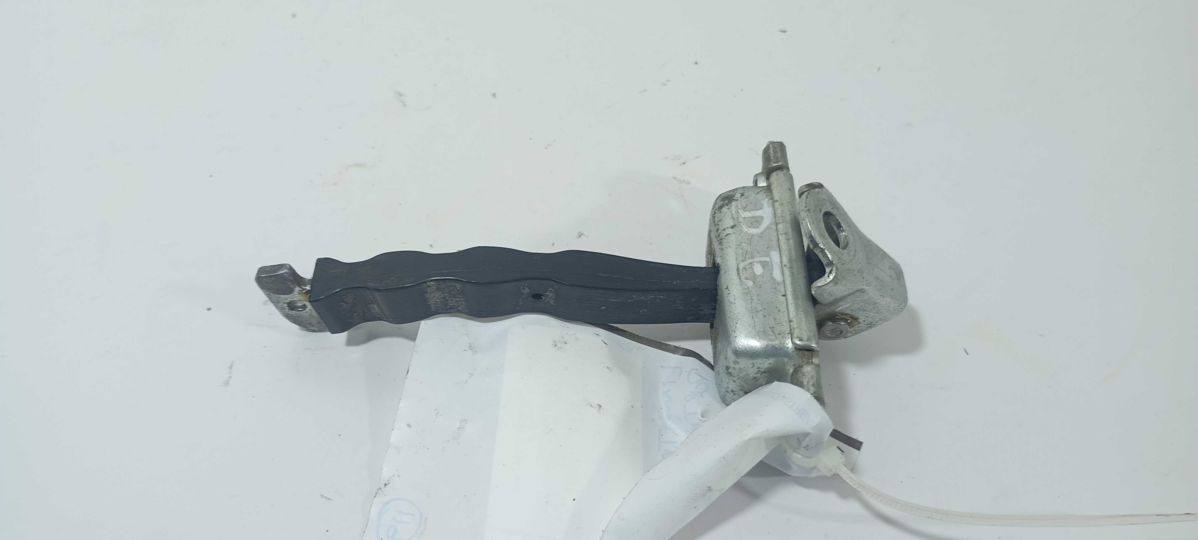Limitador Porta Dianteiro Esquerdo Hb20 2023 76980r1000 2