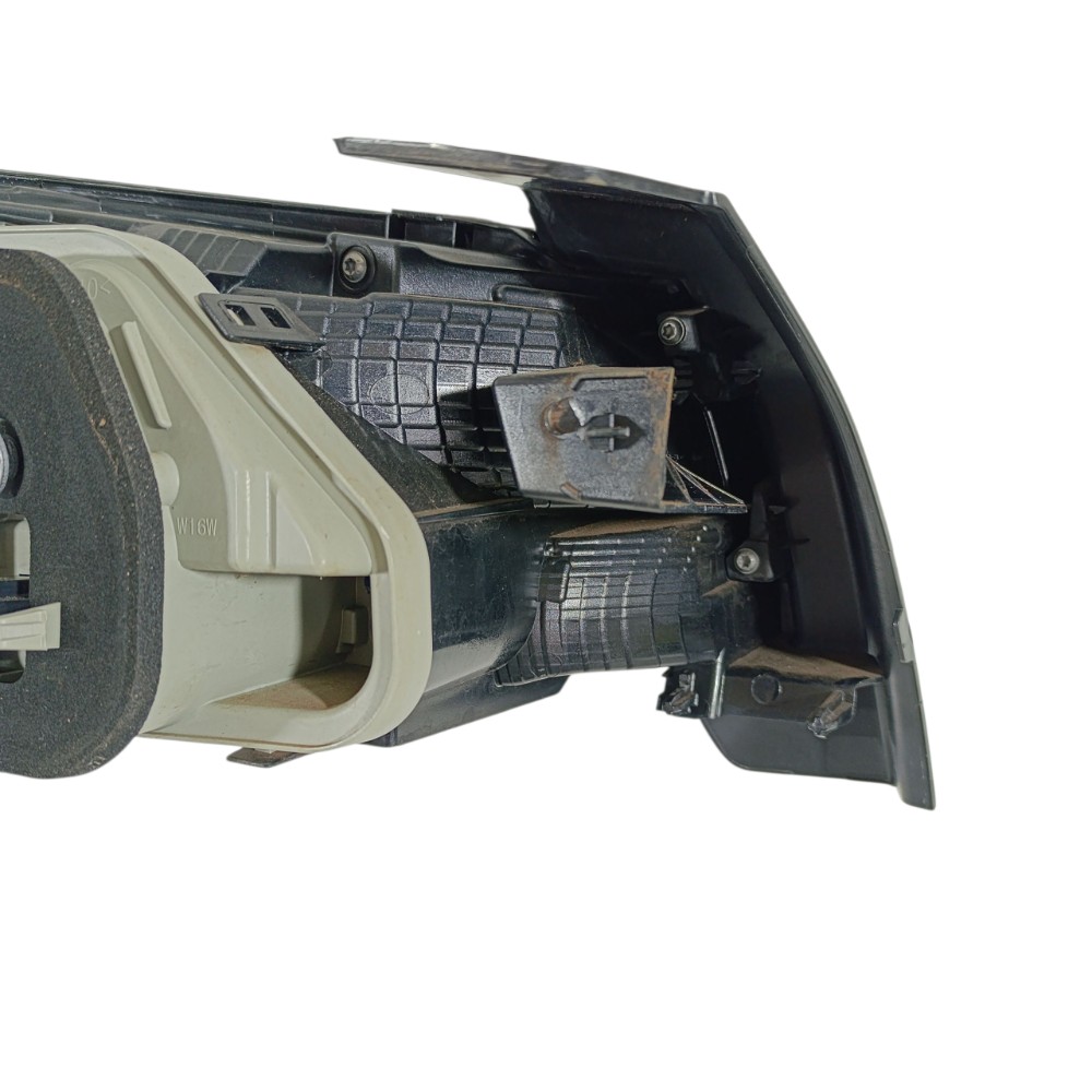 Lanterna Traseira Direita Peugeot 208 Ano 2024 9823216580 Direito/passageiro Vermelha 8