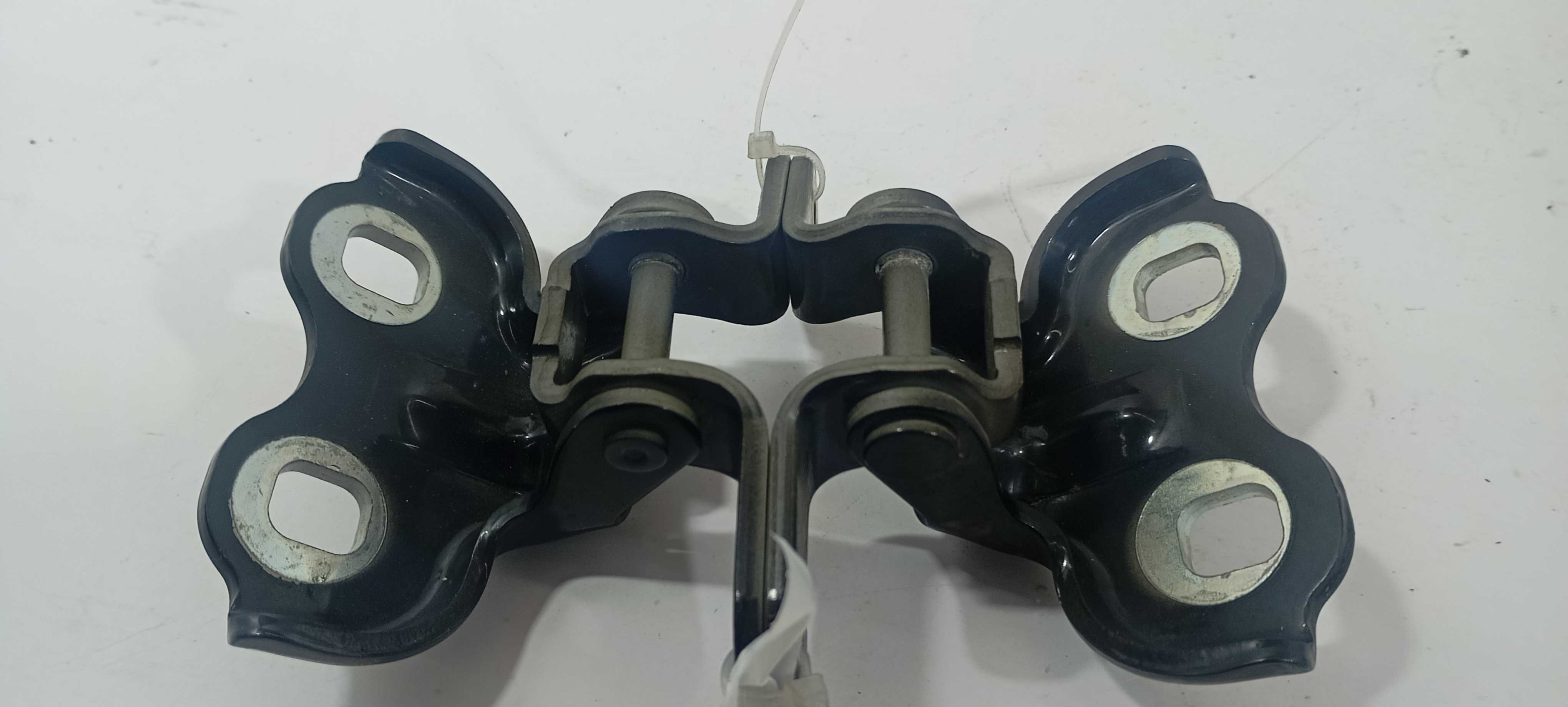 Dobradiça Porta Tras Direita Gm Prisma 1.4 Lt 2019 P18309 4