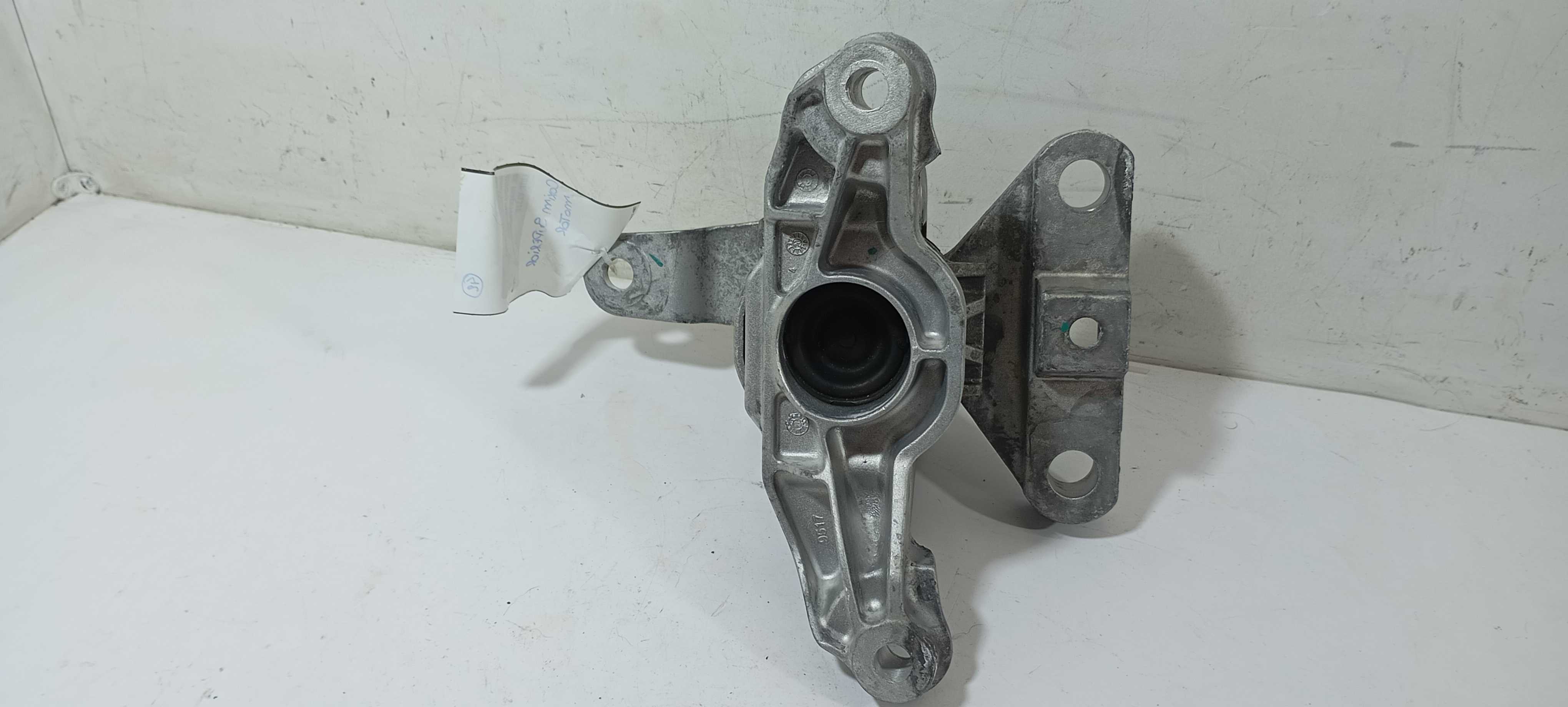 Coxim Superior Motor Gm Tracker Lt 2024 26290304 4