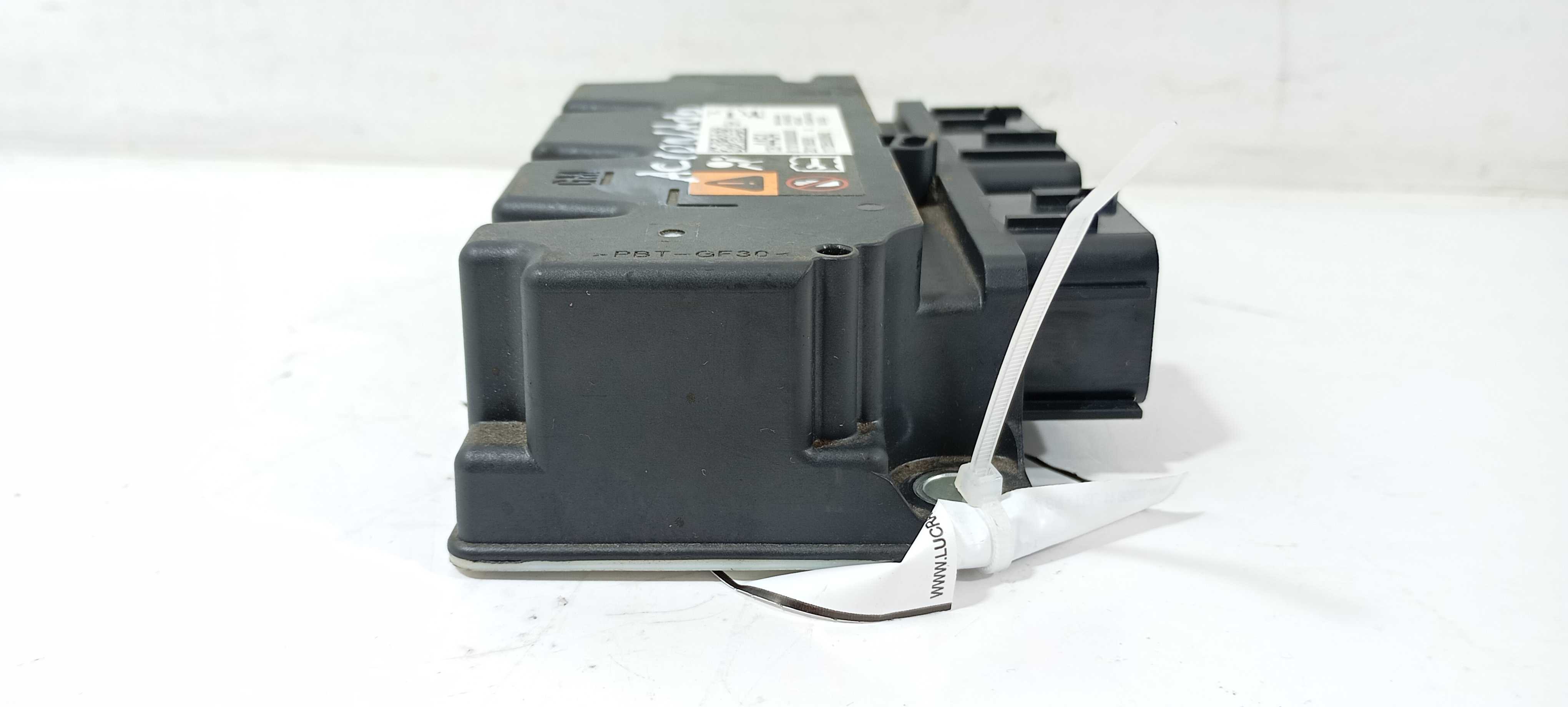 Módulo Painel Acionado Gm Onix Active 1.4 2018 13514454 3