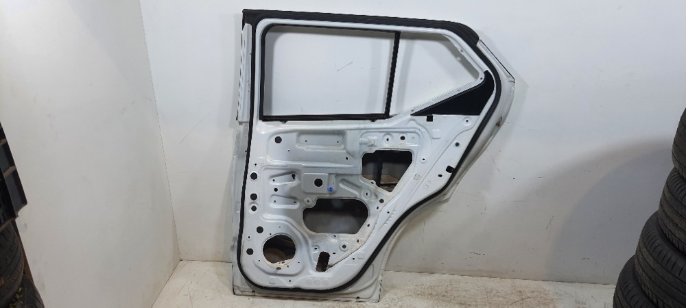 Porta Traseira Direita Nissan Kicks Cvt Ano 2019 36712 Branco Direita Traseira 3