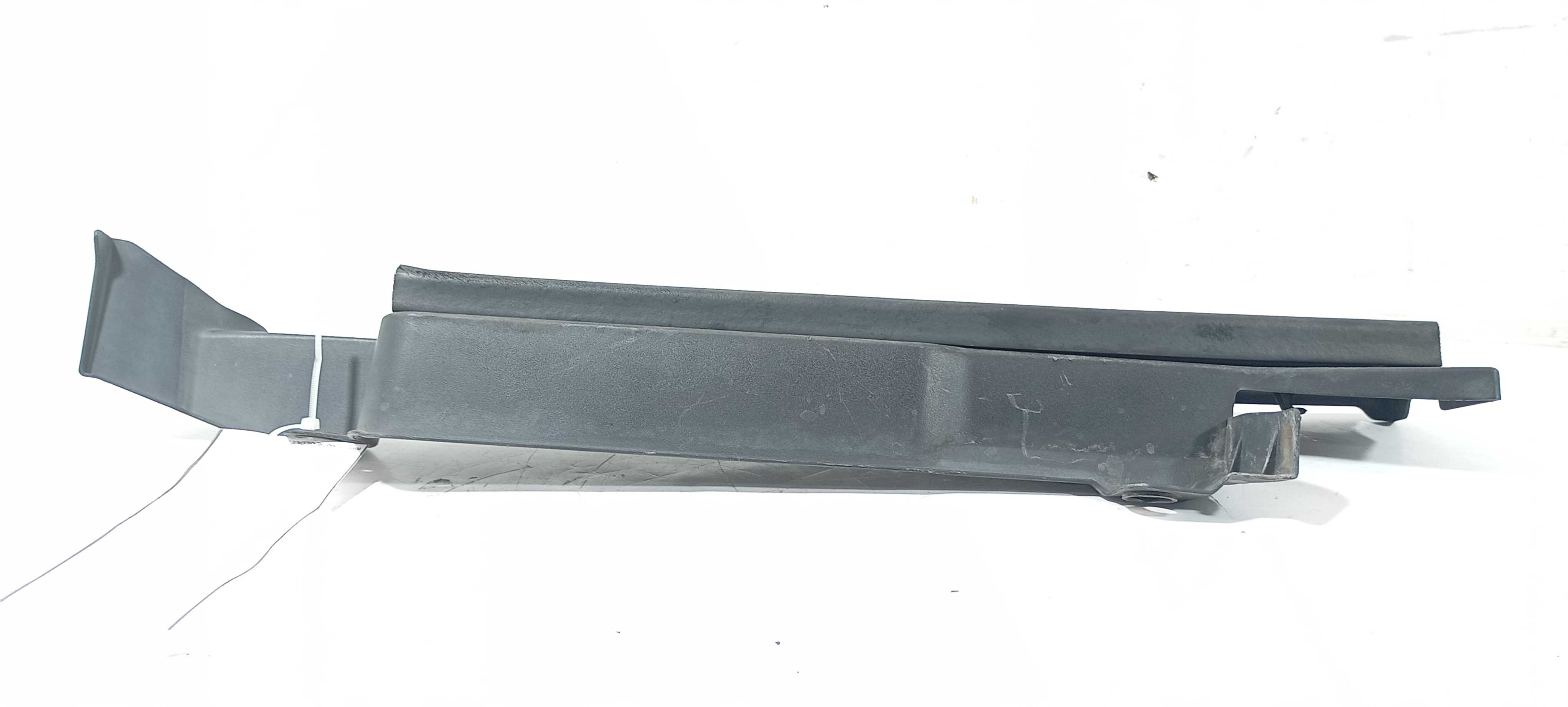 Acaba. Int. Paralama Diant. E. Kia Sorento 2.4 12 841302p010 5