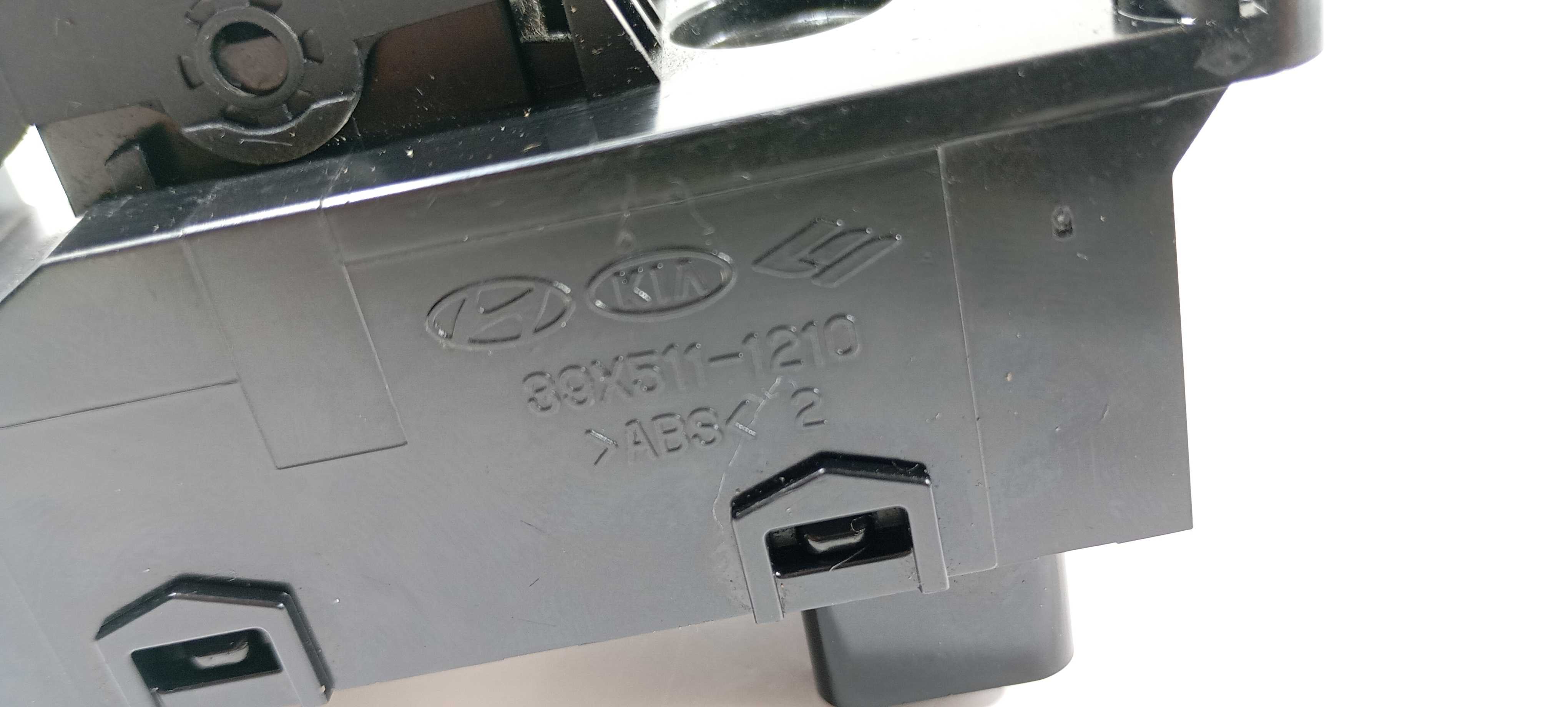 Botão Vidro Dianteiro D.  Hb20x Premium 1.6 2018 935751s100 9