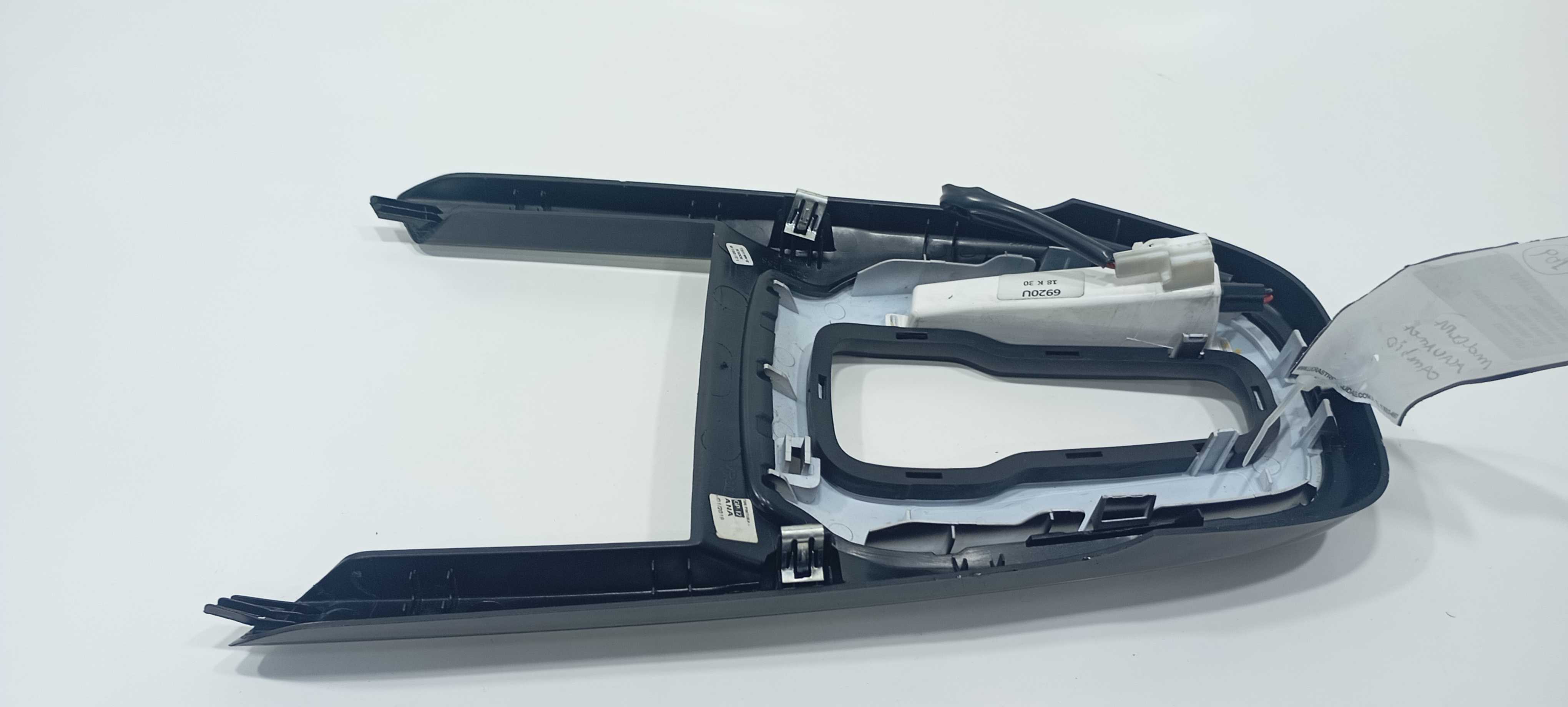 Moldura Trambulador Gm Prisma 1.4 Lt 2019 52071255 Preto 4