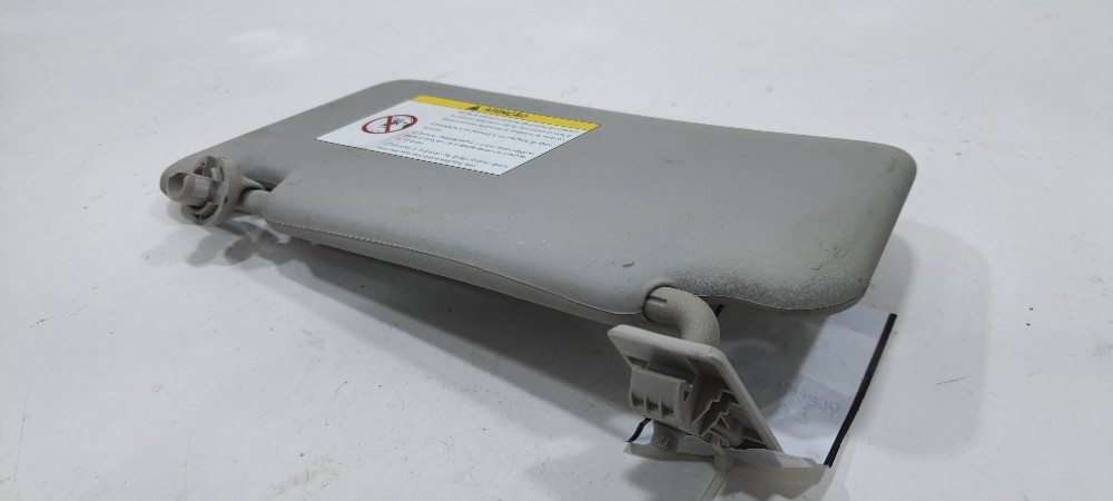 Quebrasol Lado Direito Nissan March S 1.0 Ano 2019 2