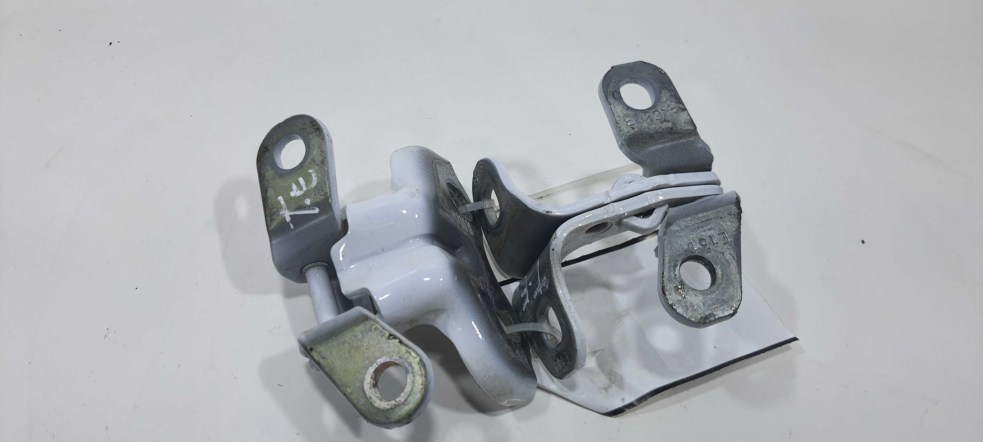 Dobradiça Porte T. Esquerdo Gm Onix Sedan Lt 1.0 2024 V2303 4