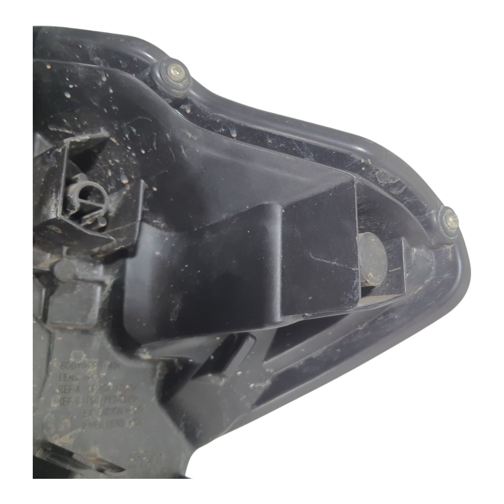 Farol direito Suzuki S-cross 2016 13789pl00 recuperado 8