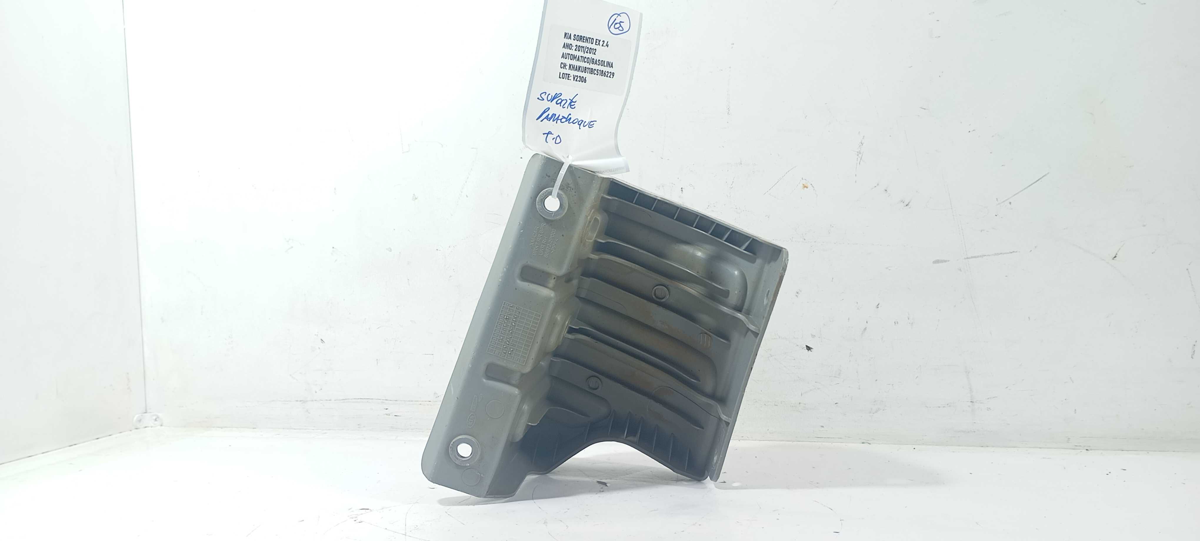 Suporte Parachoque Tras. D. Kia Sorento 2.4 12 866722p000 9