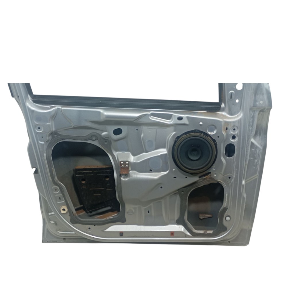 Porta Dianteira Esquerda Ford Ka 1.0 2020 J7bz5820125a Dianteira Esquerda Cinza 3