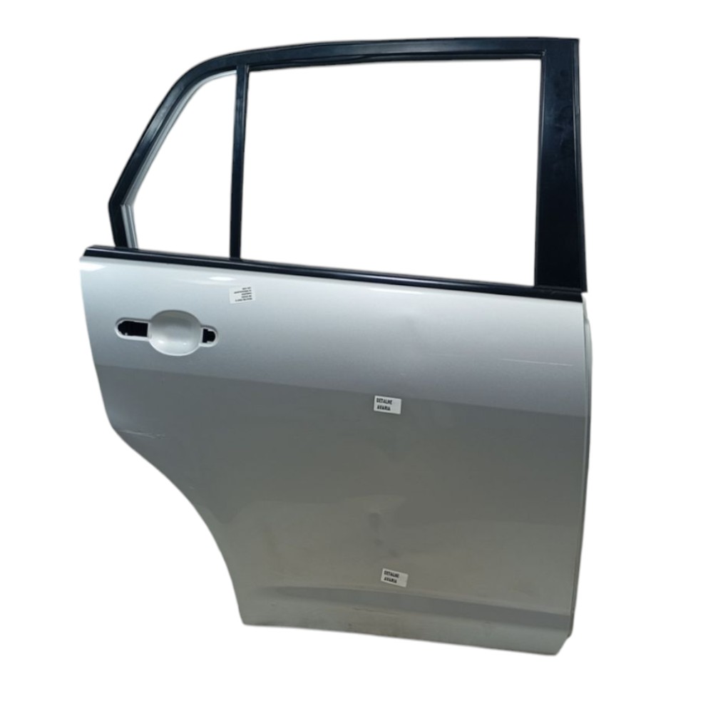 Porta Traseira D. Nissan Tiida Sedan 1.8 2012 82101el430 Traseira Direita Prata 10