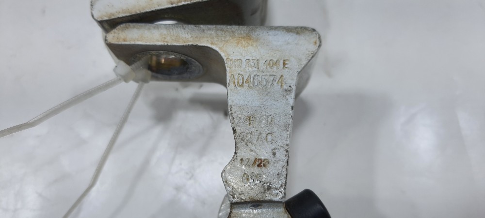 Dobradiça Porta Dianteira Direita Vw Virtus 2023 A046574 4