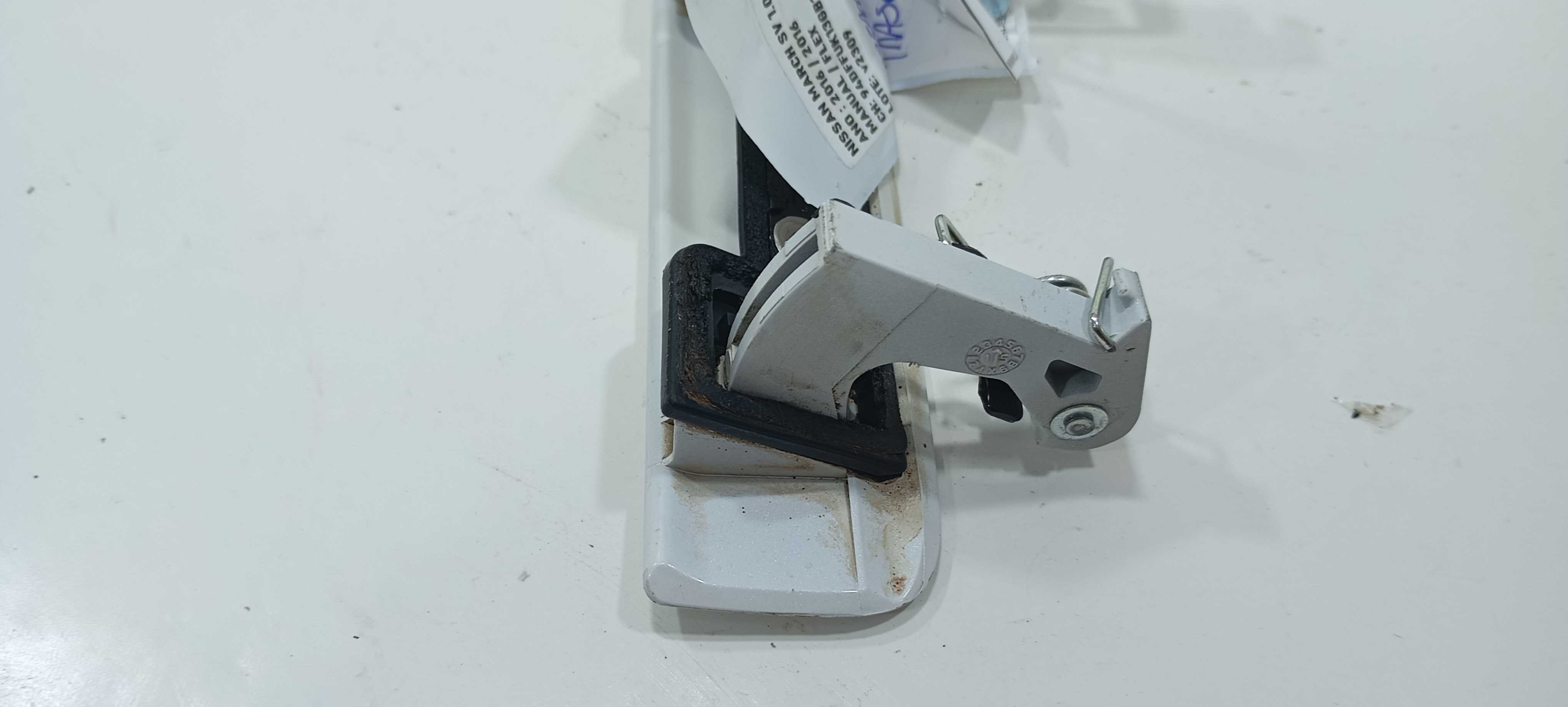 Maçaneta Tampa Traseira Nissan March Sv 1.0 2016 Ppepagf20 4