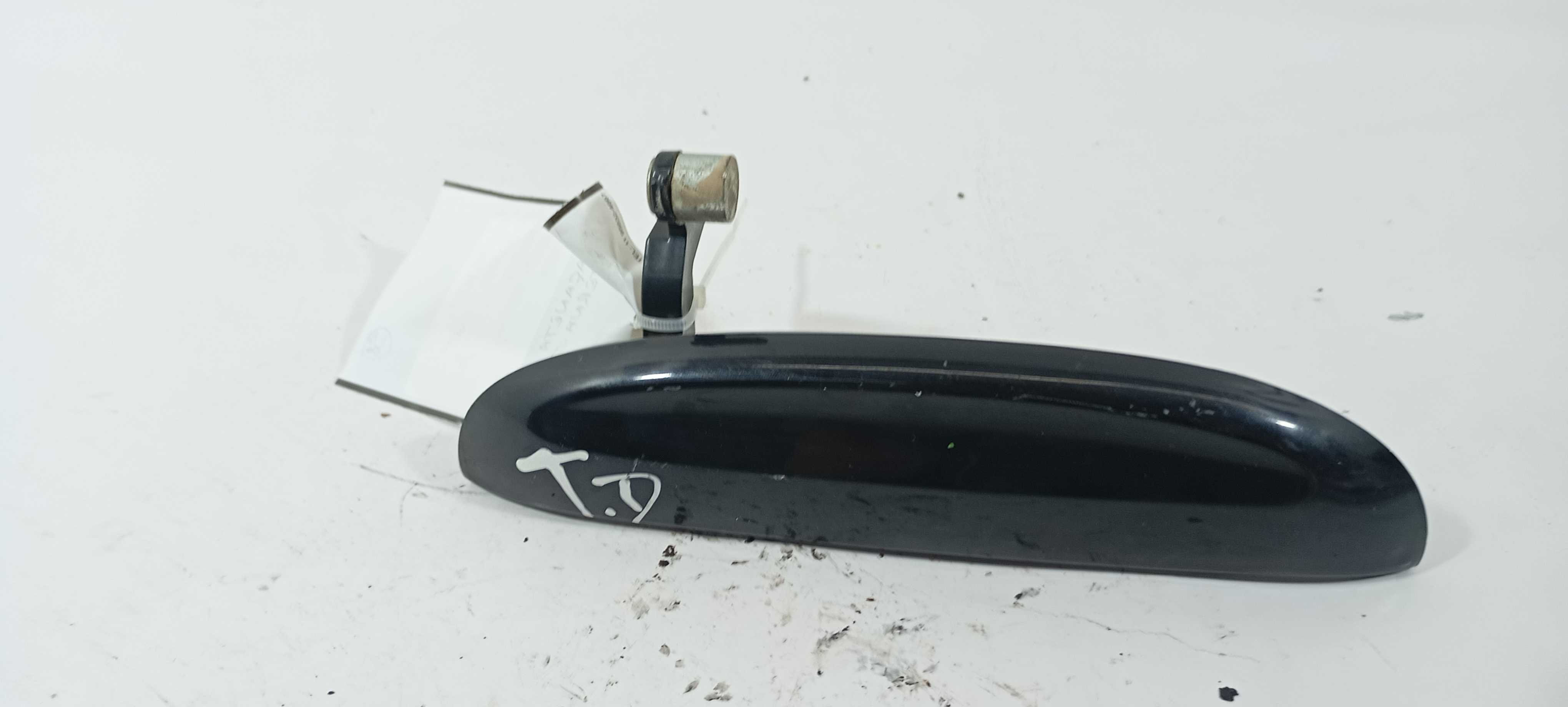 Maçaneta Externa Traseira Direita Etios 2014 692200d070 Preto Traseira 1