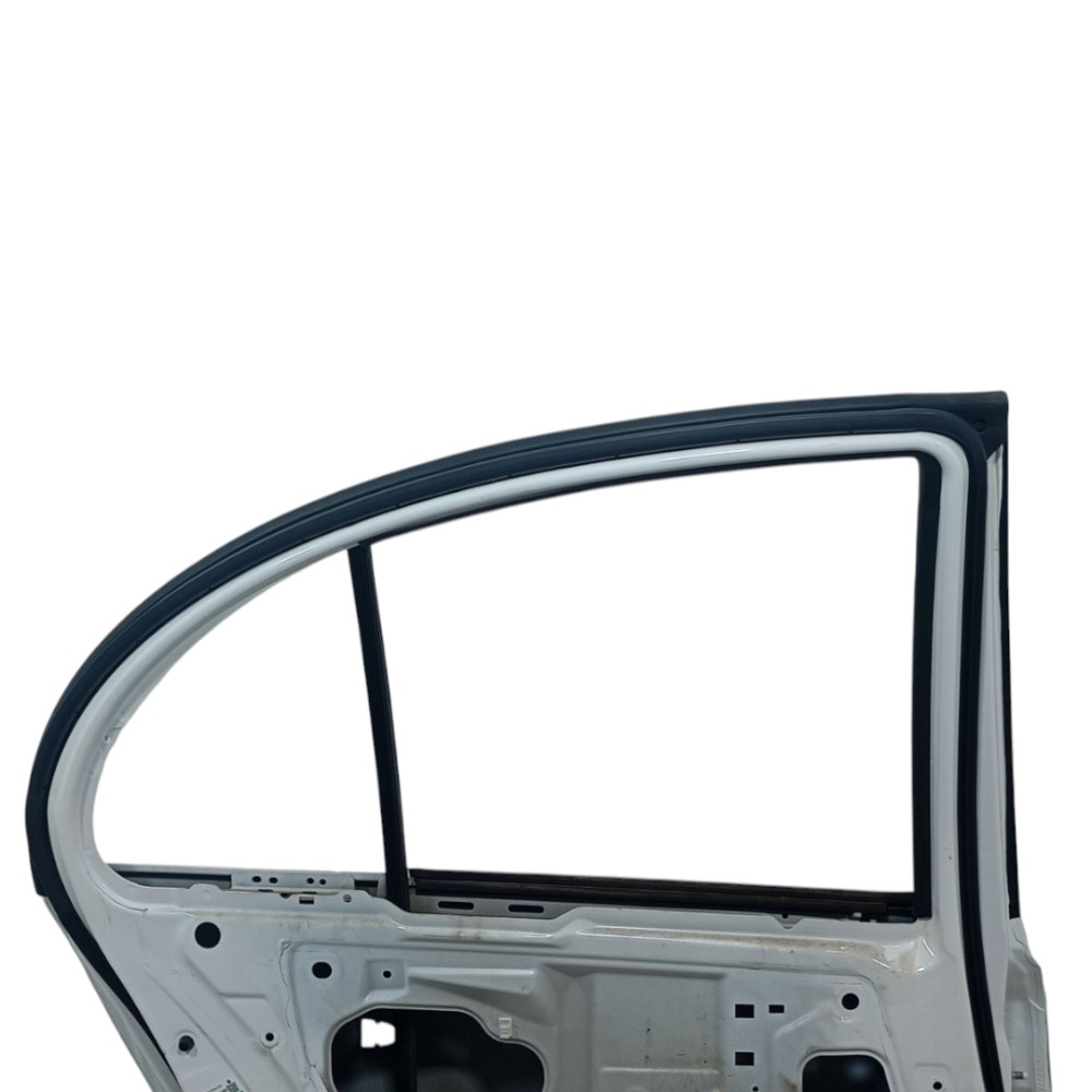 Porta Traseira Esquerda Nissan March Sv 1.0 2016 7