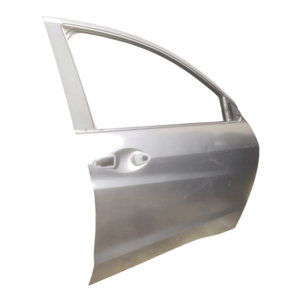 Porta Dianteira Direita Honda Hr-v 2015 À 2019. Dianteira Direita Cinza 2