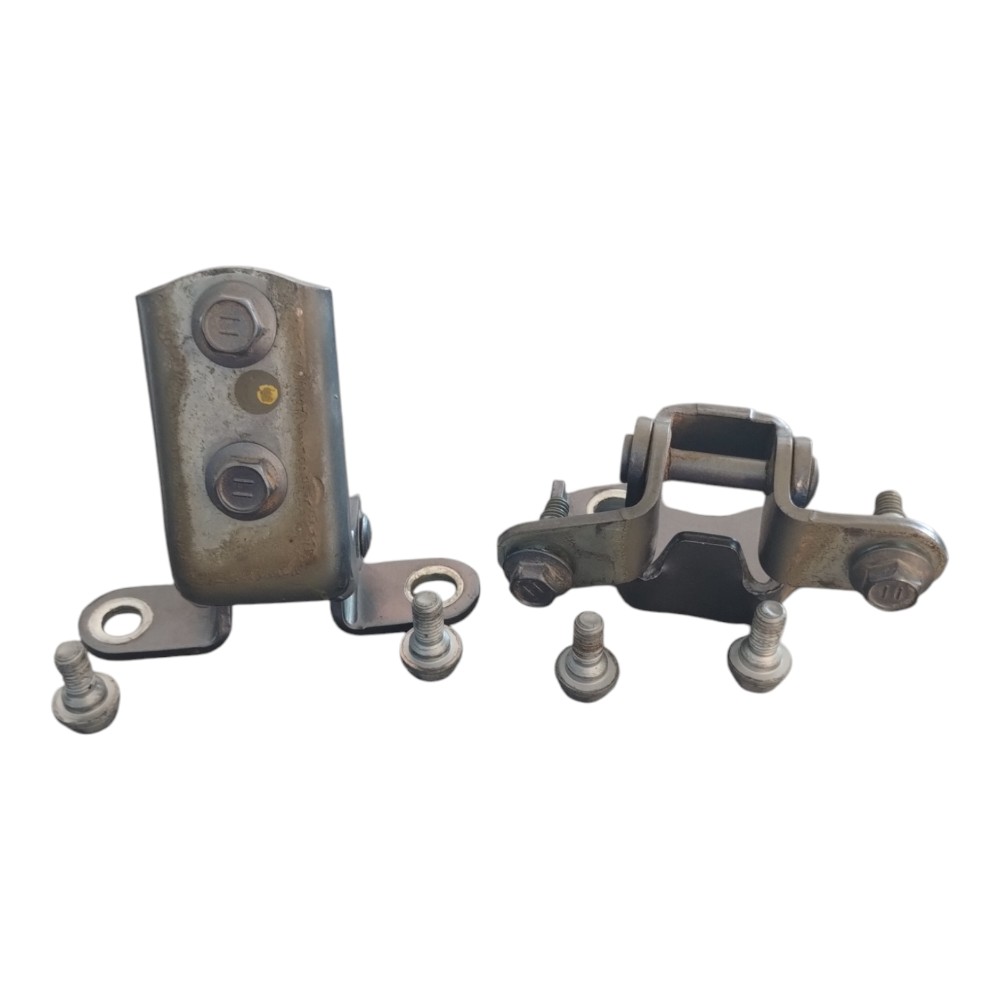 Dobradiça Pirta Tras. Direita Toyota Etios 1.3 E 1.5 12/19. 1