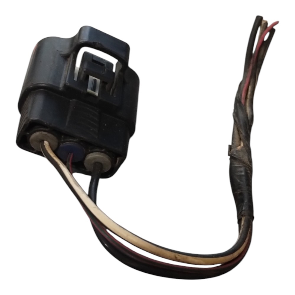 Tomada Plug Chicote Resistência Ventoinha Corolla 10 À 14. 2