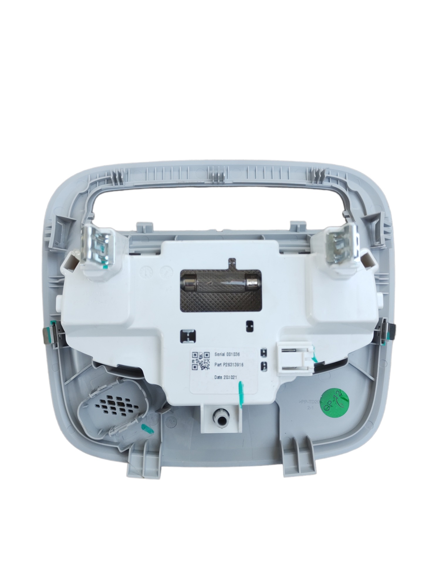 Luz De Cortesia Do Teto Gm Novo Onix E  Tracker 2020 À 2023. 2
