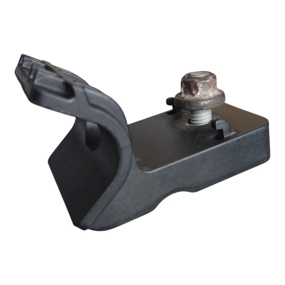 SUPORTE SUPERIOR RADIADOR CHEVROLET ONIX 1.0 2013 À 2019. 2