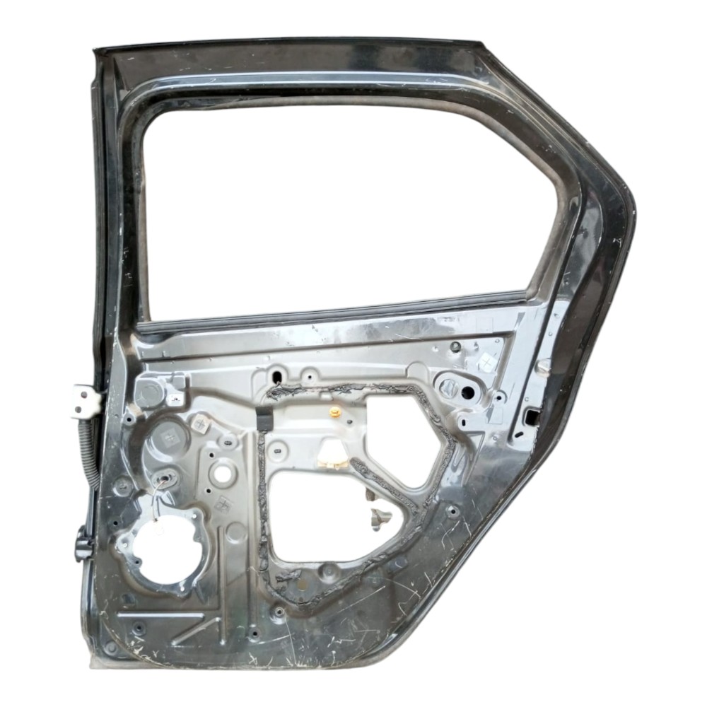 PORTA TRASEIRA DIREITA RENAULT LOGAN 2014 À 2021. 2