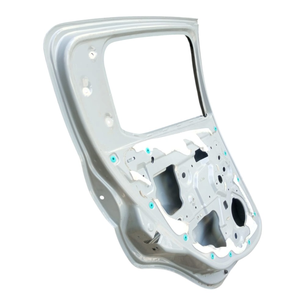 PORTA TRAS DIREITA FIAT MOBI TREKKING C/DETALHE A RECUPERAR. 7