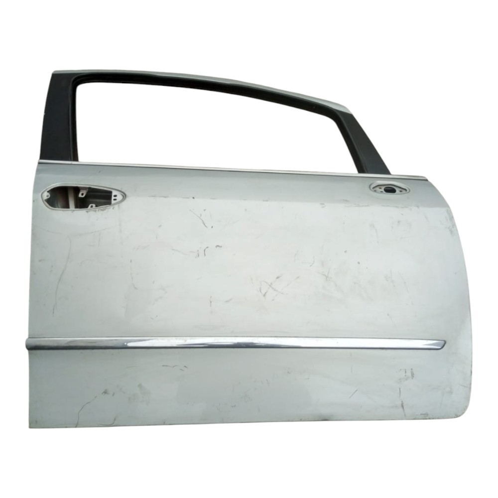 PORTA DIANTEIRA DIREITA FIAT LINEA 2008 À 2012. 7