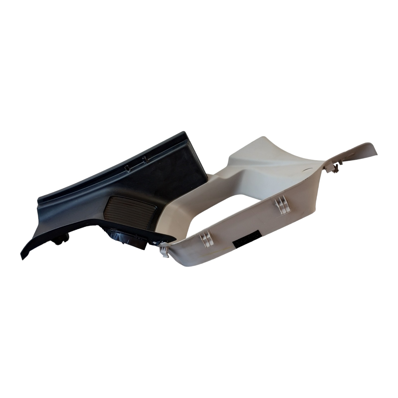 Moldura Bagagito Traseira Direita Citroen C3 Aircross. 4