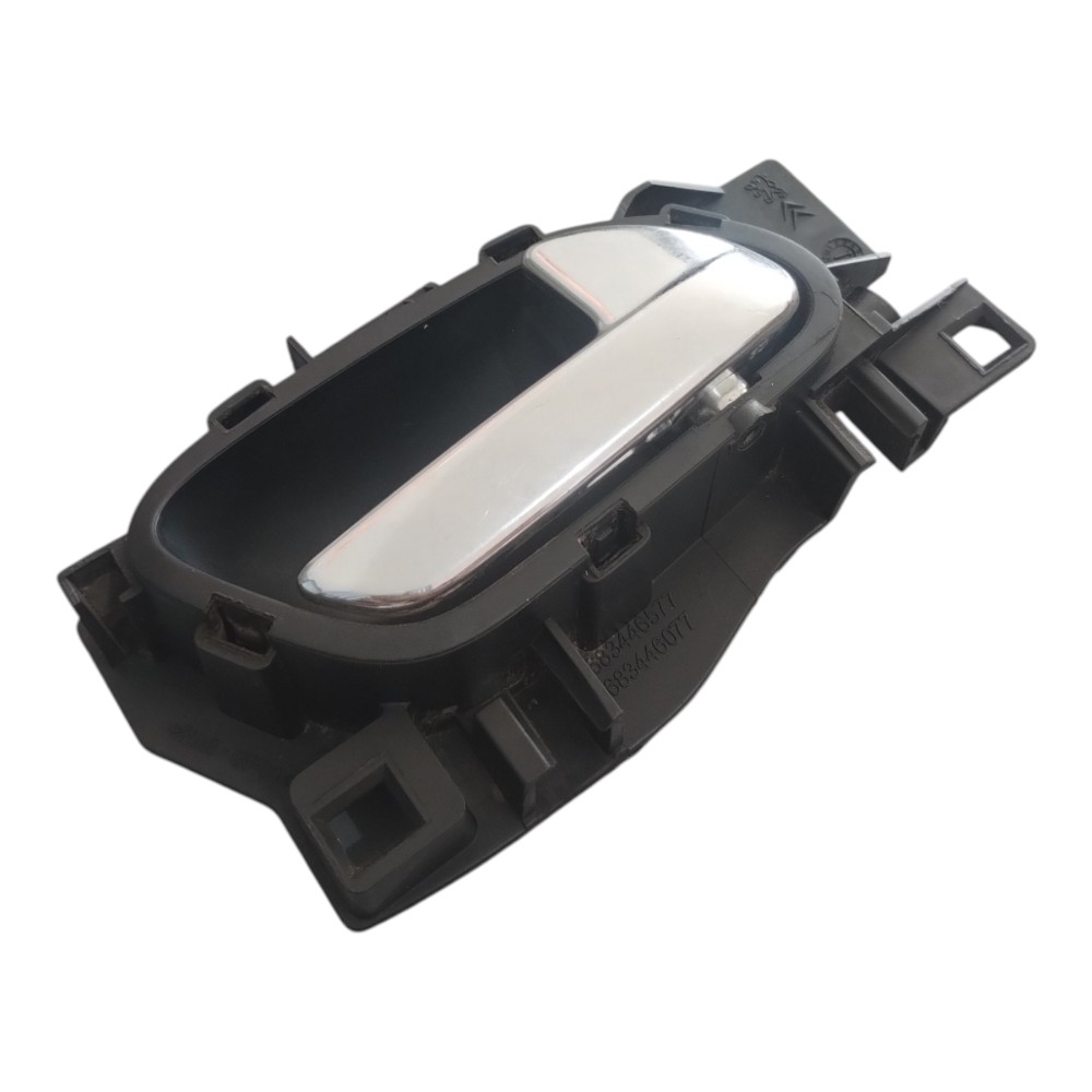 Maçaneta Int. Direito Tras.citroen Air Cross C3 2011 A 2015. Preto C/ Cromado Traseira 2