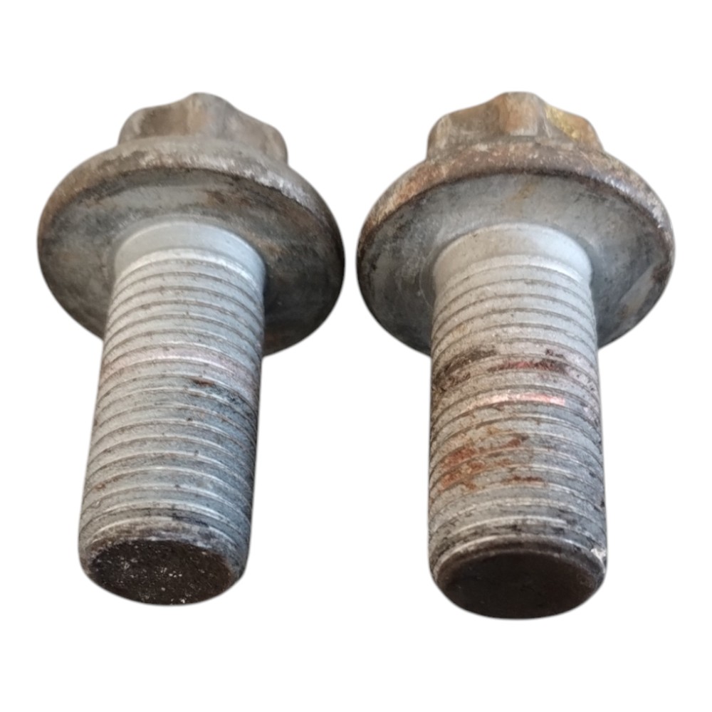 Parafusos Fixação Da Pinça Dianteira Fiat Toro 17 À 21. 3