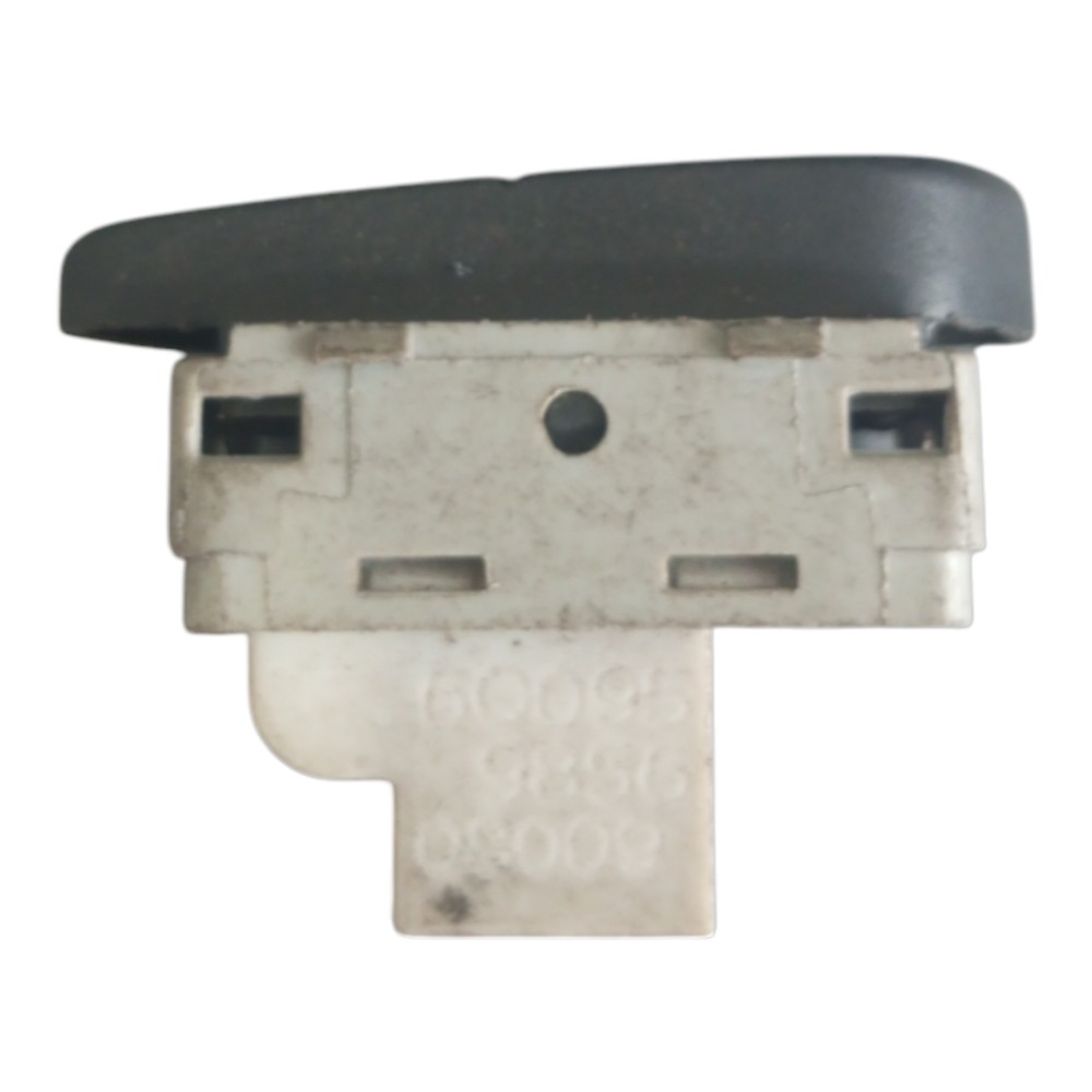 Botao Vidro Elétrico Traseiro Direito Vw Polo 2003 À 2006. 3