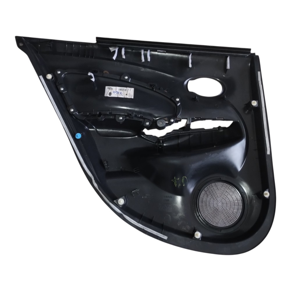 Forro Da Porta Traseira Direita Nissan Versa 2013 À 2019. 2