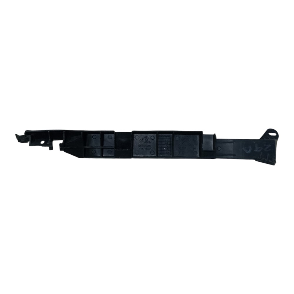 Suporte Guia Para-choque Direito Citroen Aircross C3 13/15. 3