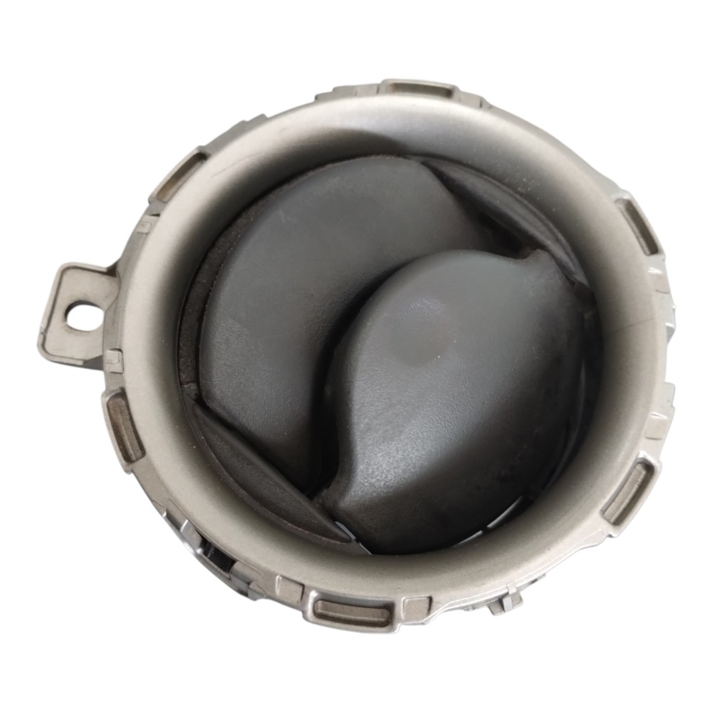 Difusor De Ar Esquerdo Painel Nissan Versa 2013 À 2019. 2