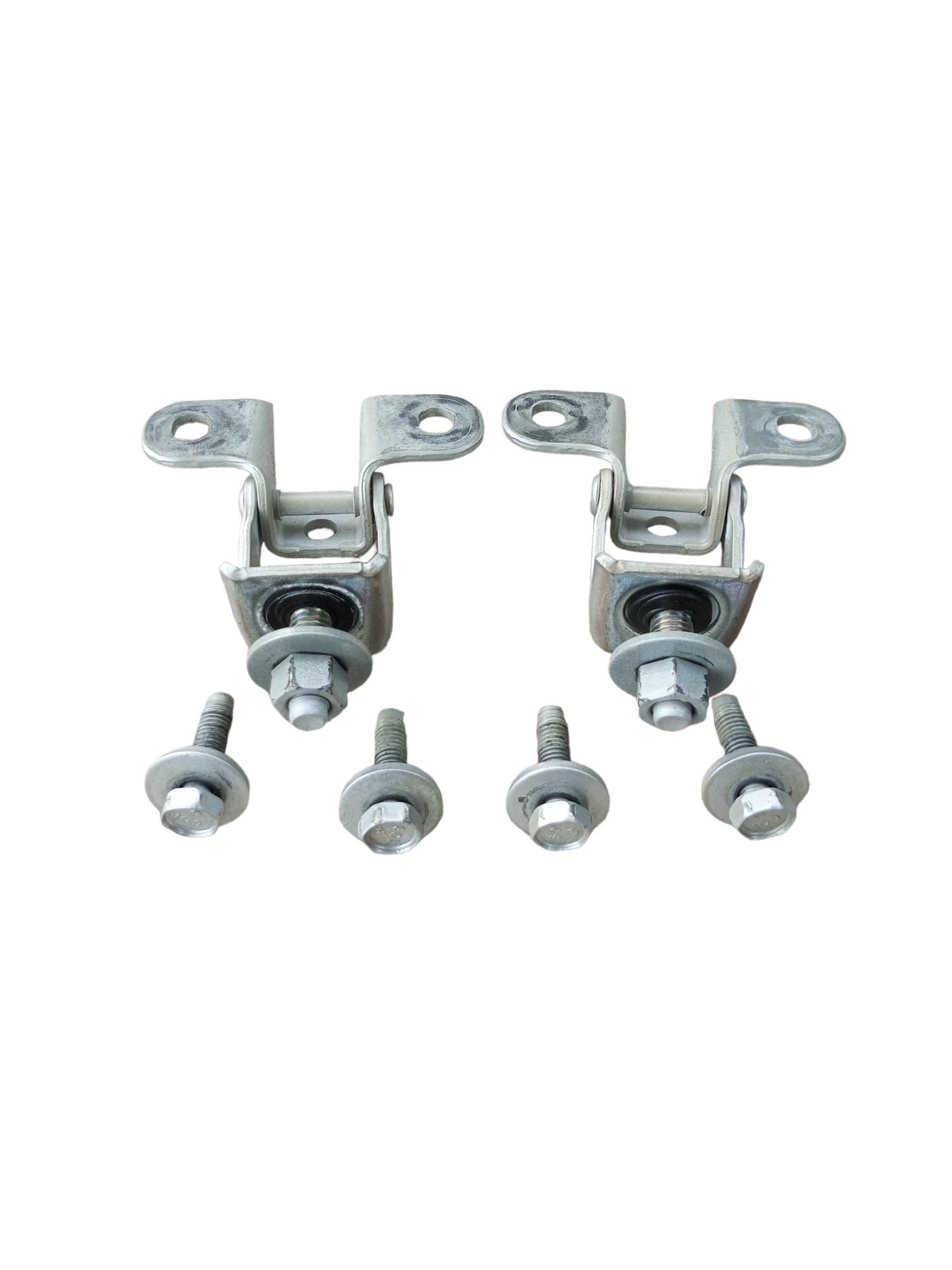 Dobradiças Do Porta Malas Gm Chevrolet Tracker 2020 Á 2023 2