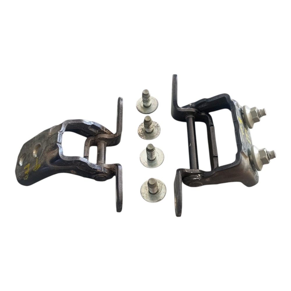 Dobradiça Porta Traseira Esquerda Nissan Versa 2013 À 2019. 2