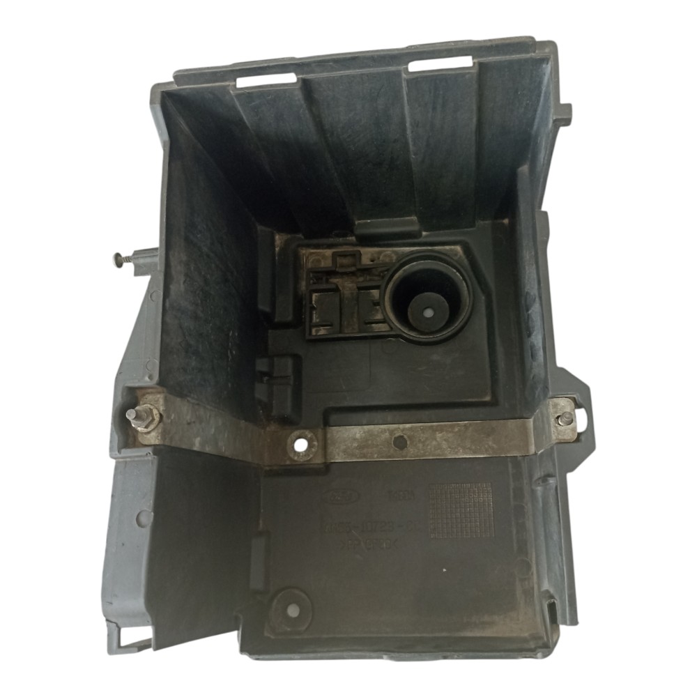 SUPORTE BATERIA FORD FOCUS 2009 A 2013. 5