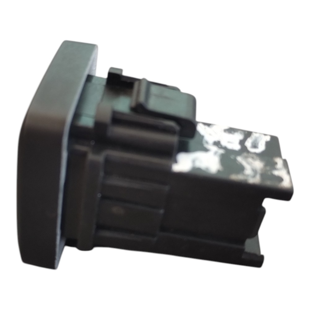 Botão Abertura Porta Malas Ford Fusion 2014 À 2019. – Preto 3