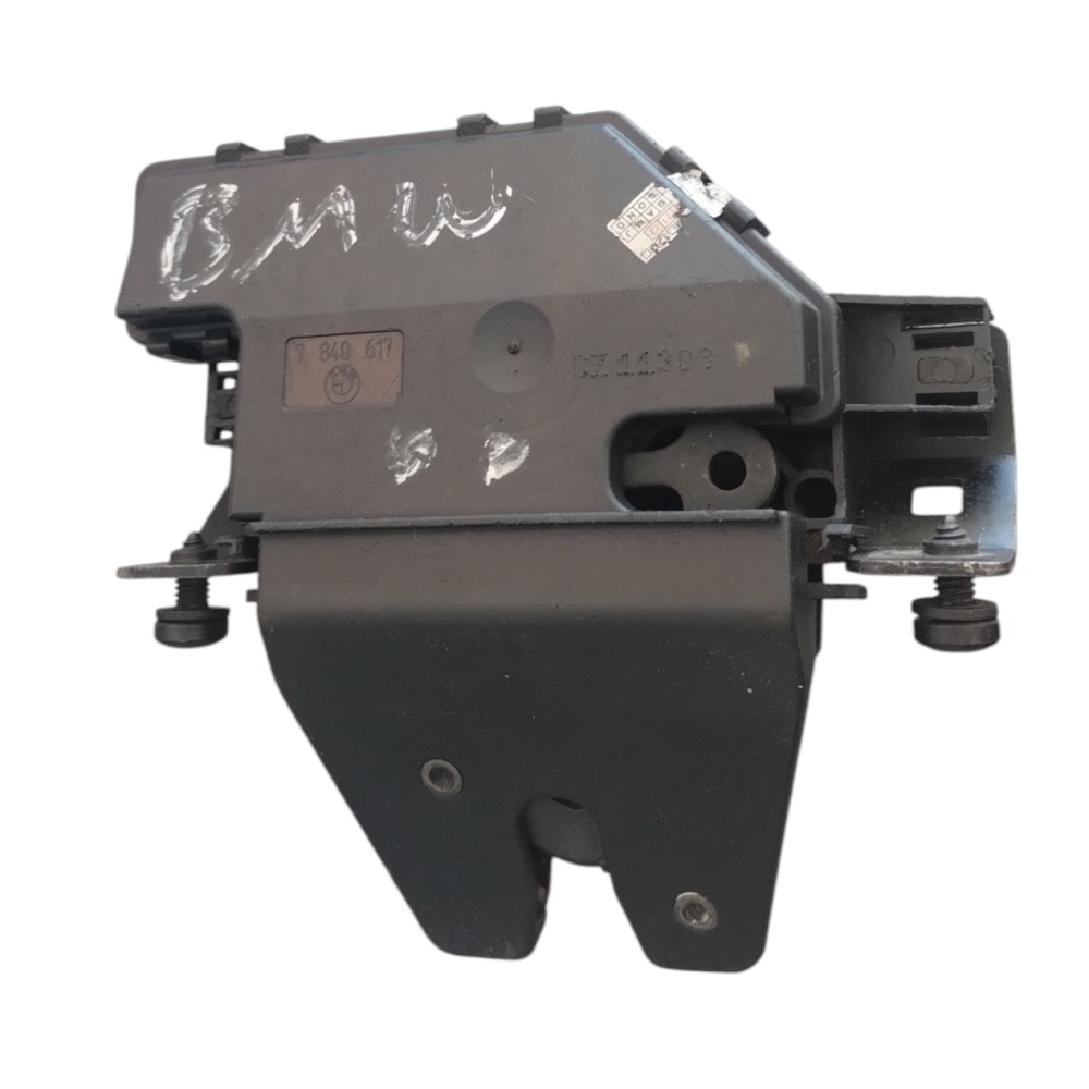 Fechadura Tampa Tras.elétrico Bmw 118i 120i 318i 2006/2012.