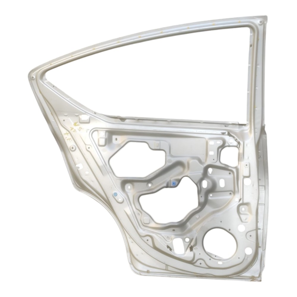 Porta Traseira Esquerda Nissan Versa 2013 À 2019. Traseira Esquerda Prata 6