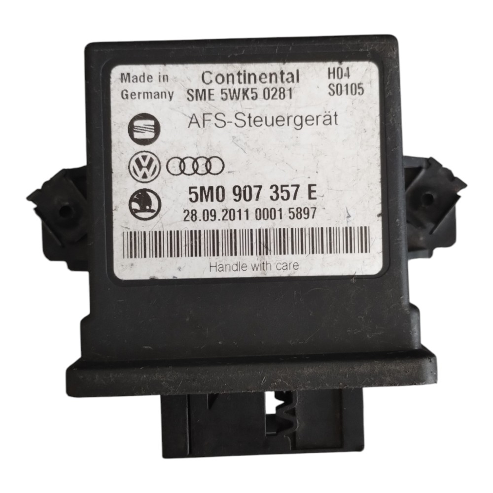Módulo Controle Farol Volkswagen Passat 2011 À 2015. 2