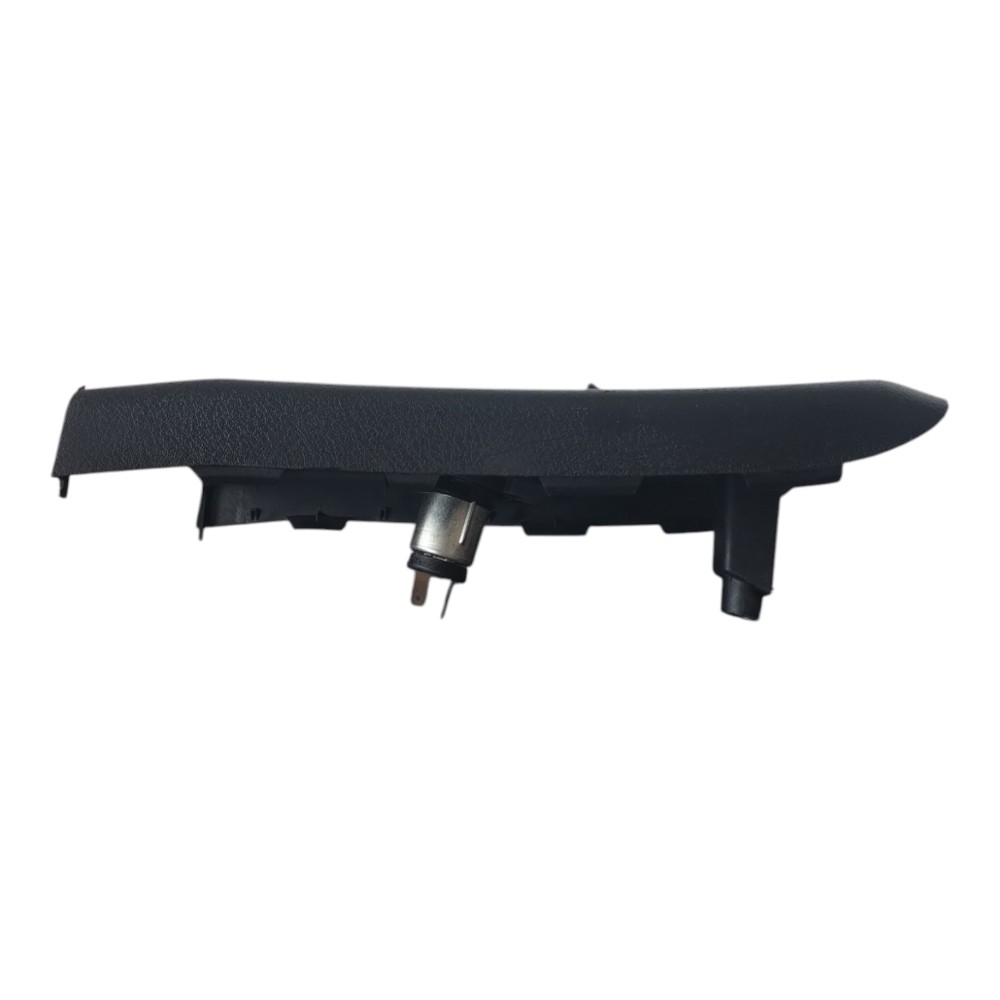 MOLDURA TOMADA 12V CONSOLE TOYOTA COROLLA 2015 A 2019. 5