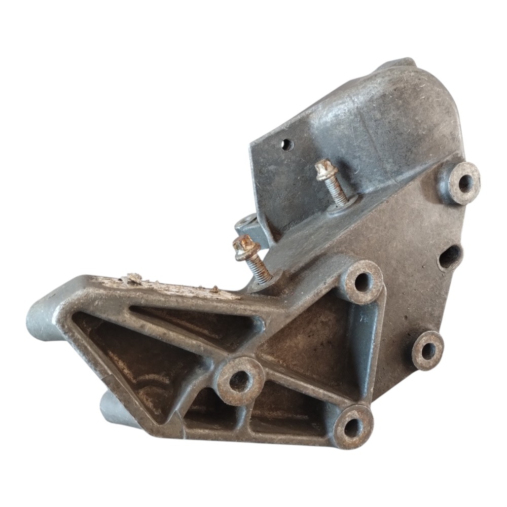 Suporte Do Compressor Do Ar Condicionado Onix 2014 A 2019. 3