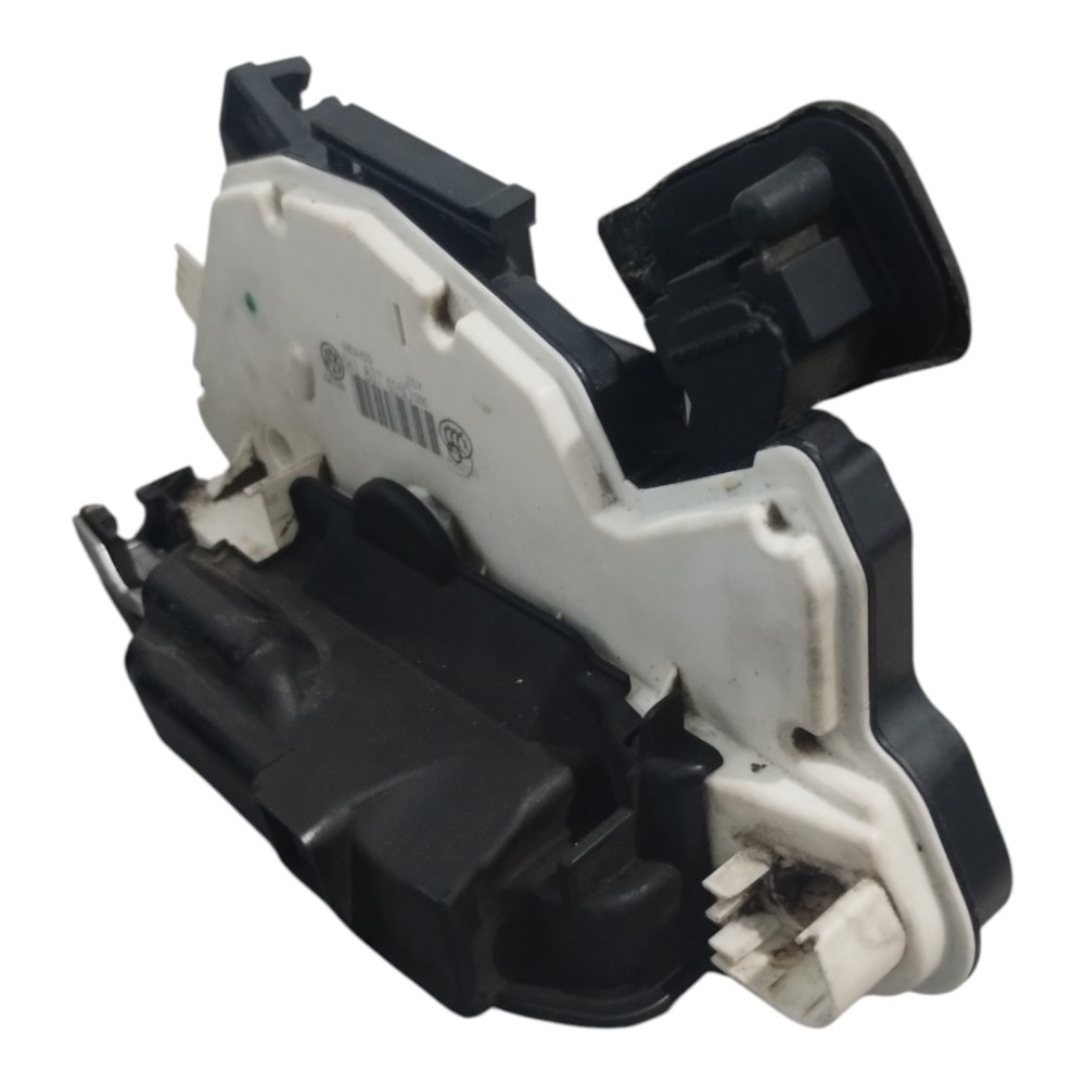Fechadura Porta Dianteiro Esqu.vw Jetta 2.0 16v.2011 A 2018. 3