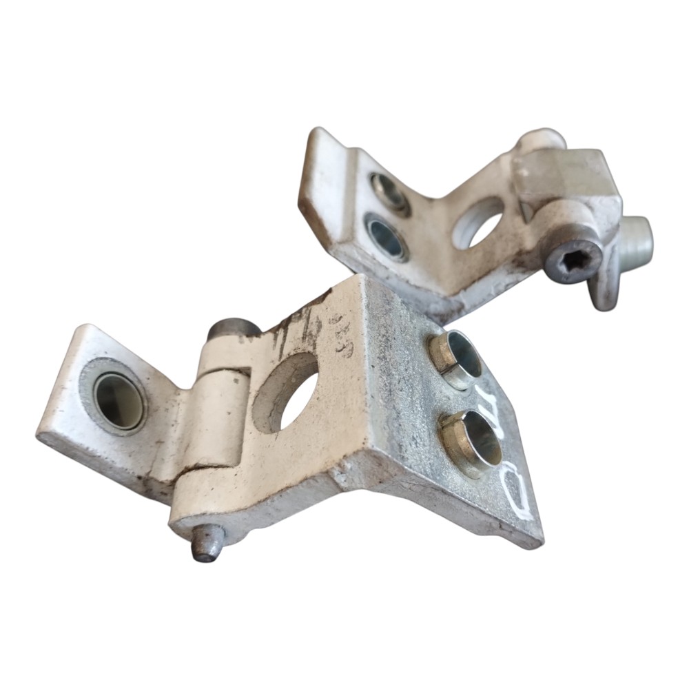 Dobradiças Porta Dianteira Esquerda Peugeot 207 2008 À 2014. 2