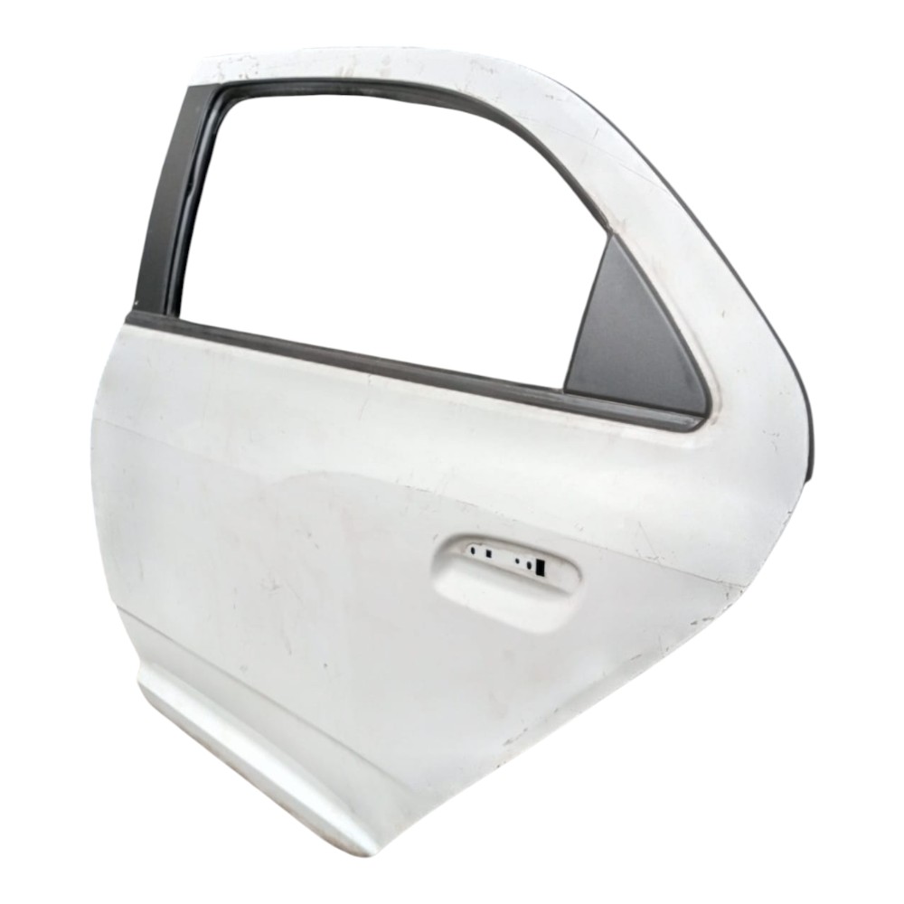 Porta Traseira Esquerda Gm Cobalt 2011 À 2015. Traseira Esquerda Branco 2