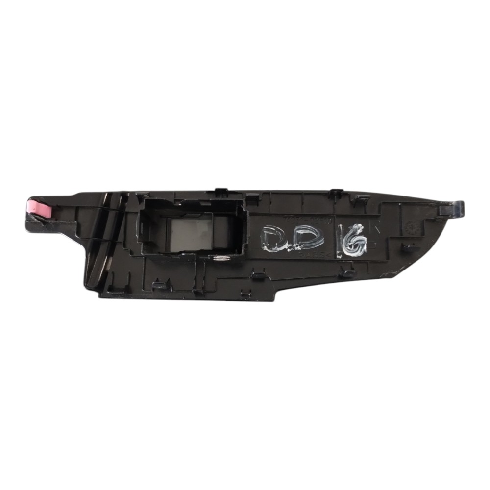 Moldura Botão Dianteira Direita Toyota Corolla 2015 À 2019. 2