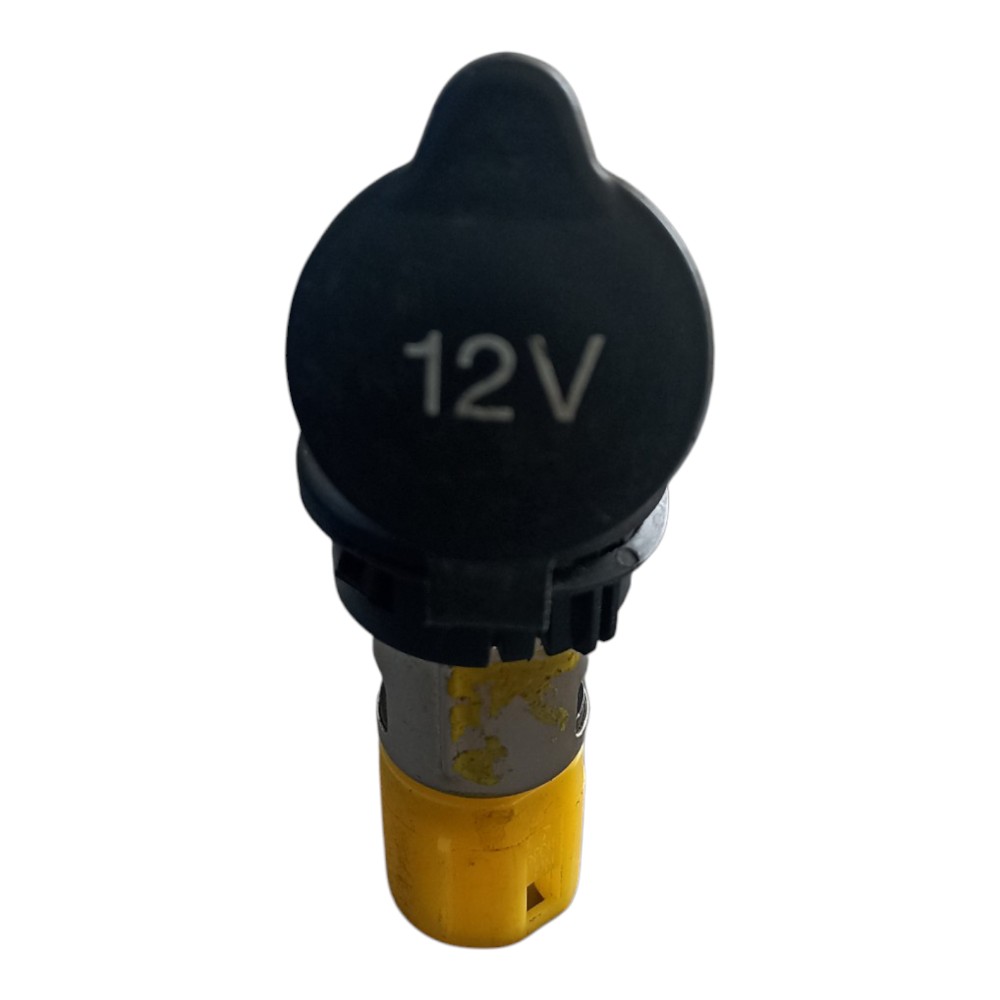 TOMADA 12V  E ACENDEDOR CIGARRO FORD KA 2015 Á 2021.
