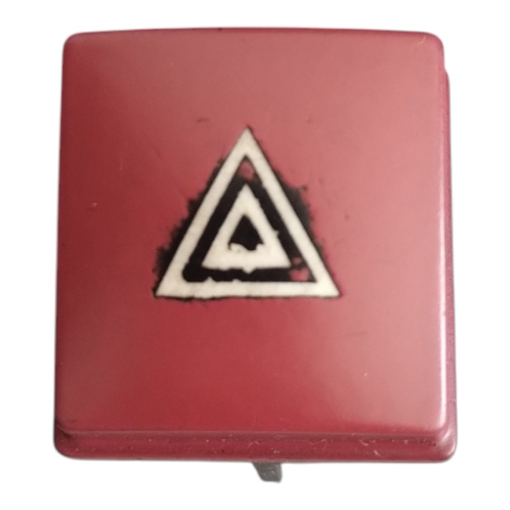 Botão Pisca Alerta Peugeot 206 207 2009 À 2014. 1