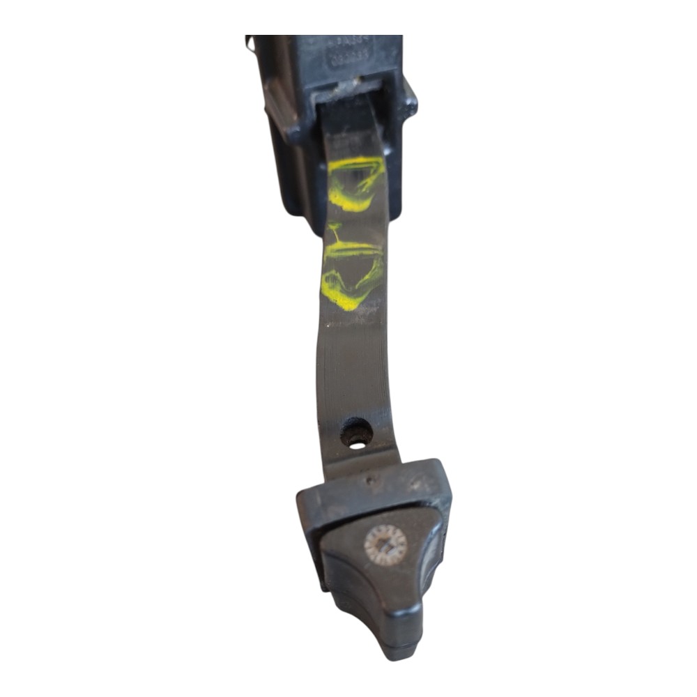 Limitador Porta Dianteira Direita Fiat Argo Cronos 18 À 24. 4